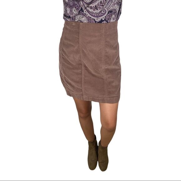 NWT Boho Velvet Free People Size 8 Skirt - Picture 1 of 7